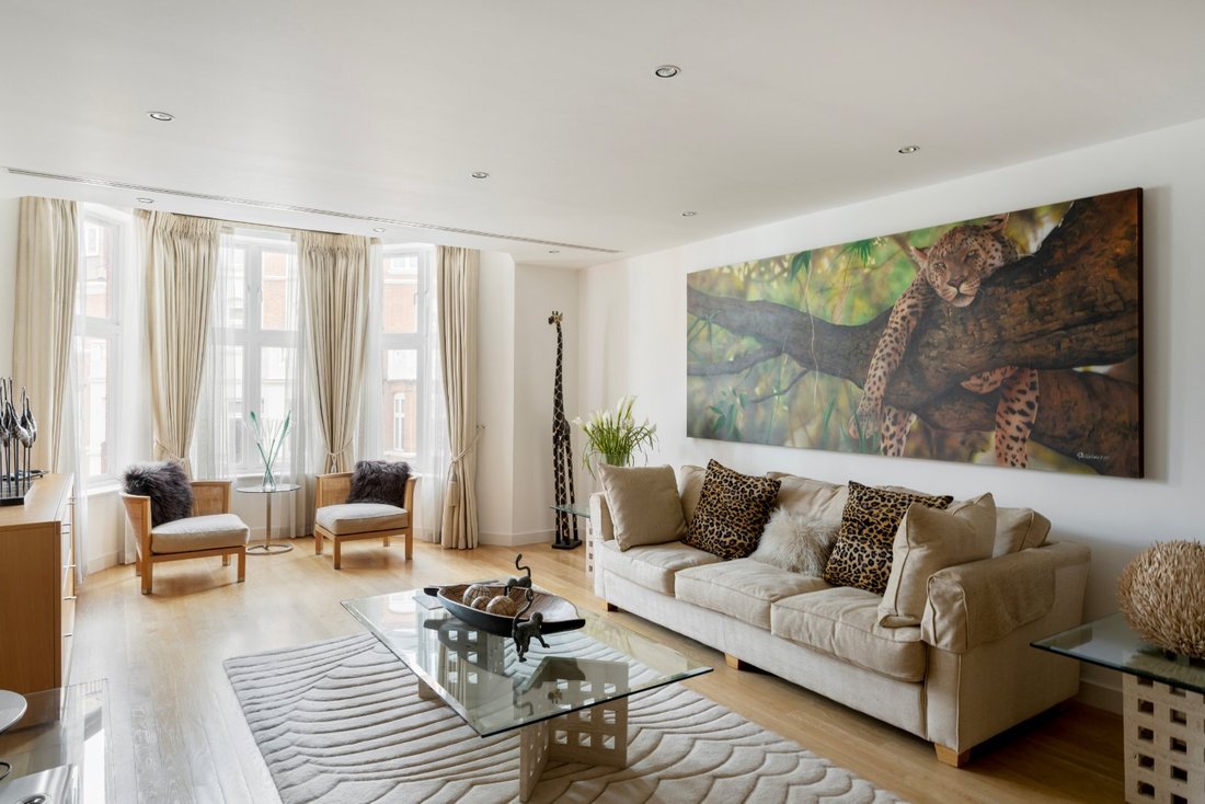 Apartment in Brompton, Kensington And Chelsea, England 1 - 18609245