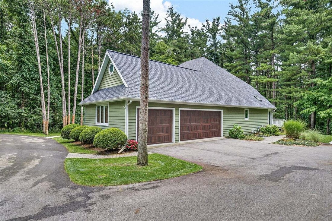 House in Kalamazoo, Michigan, United States 3 - 18372891