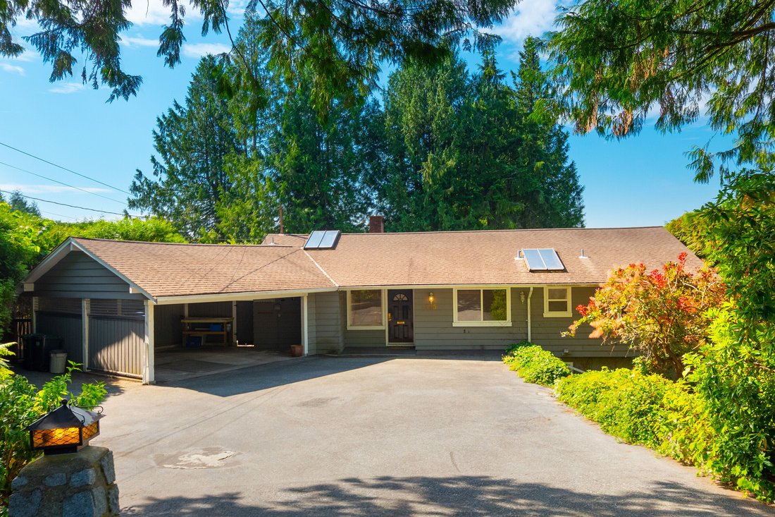 House in North Vancouver, British Columbia, Canada 4 - 18611427