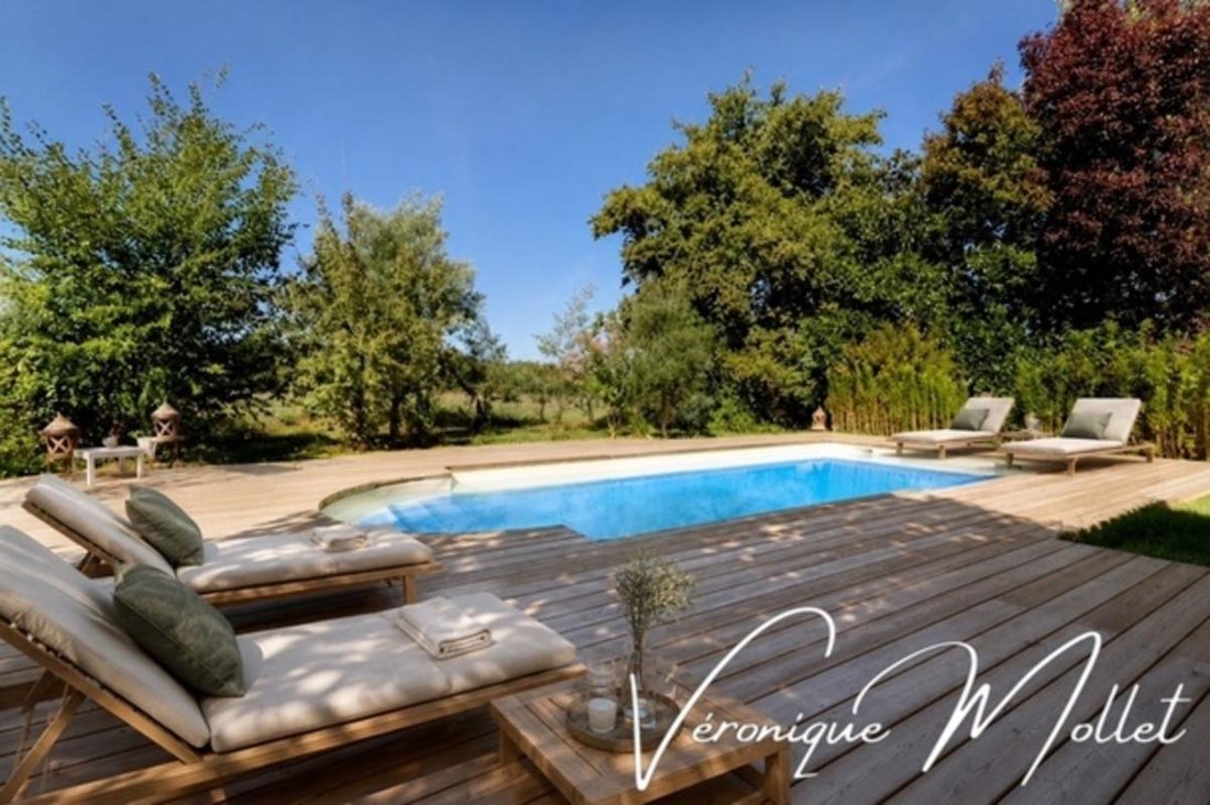 Farm Ranch in Lignan-de-Bordeaux, Neu-Aquitanien, Frankreich 3 - 18275586