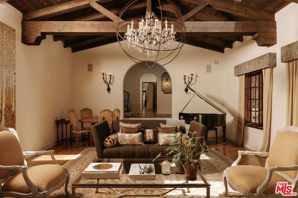 House in Los Angeles, California, United States 3 - 18611836