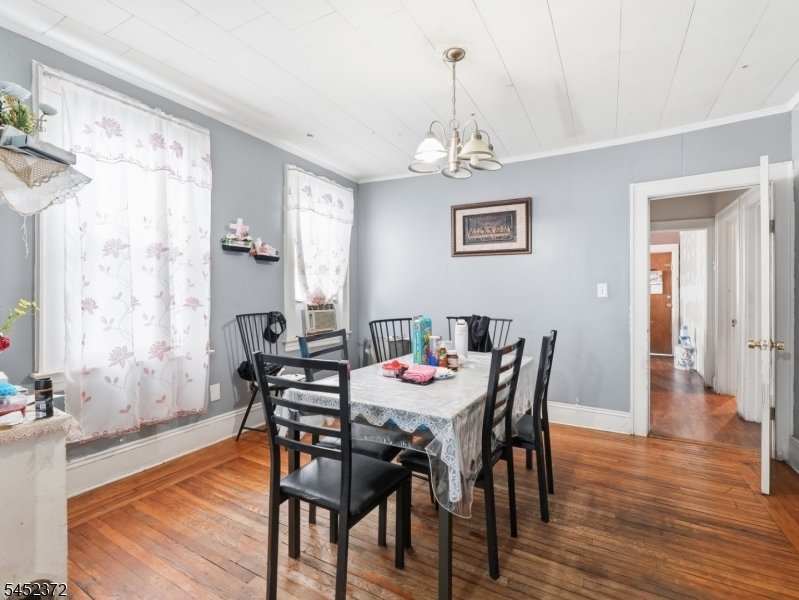 Elizabeth, New Jersey, United States 5 - 18611010