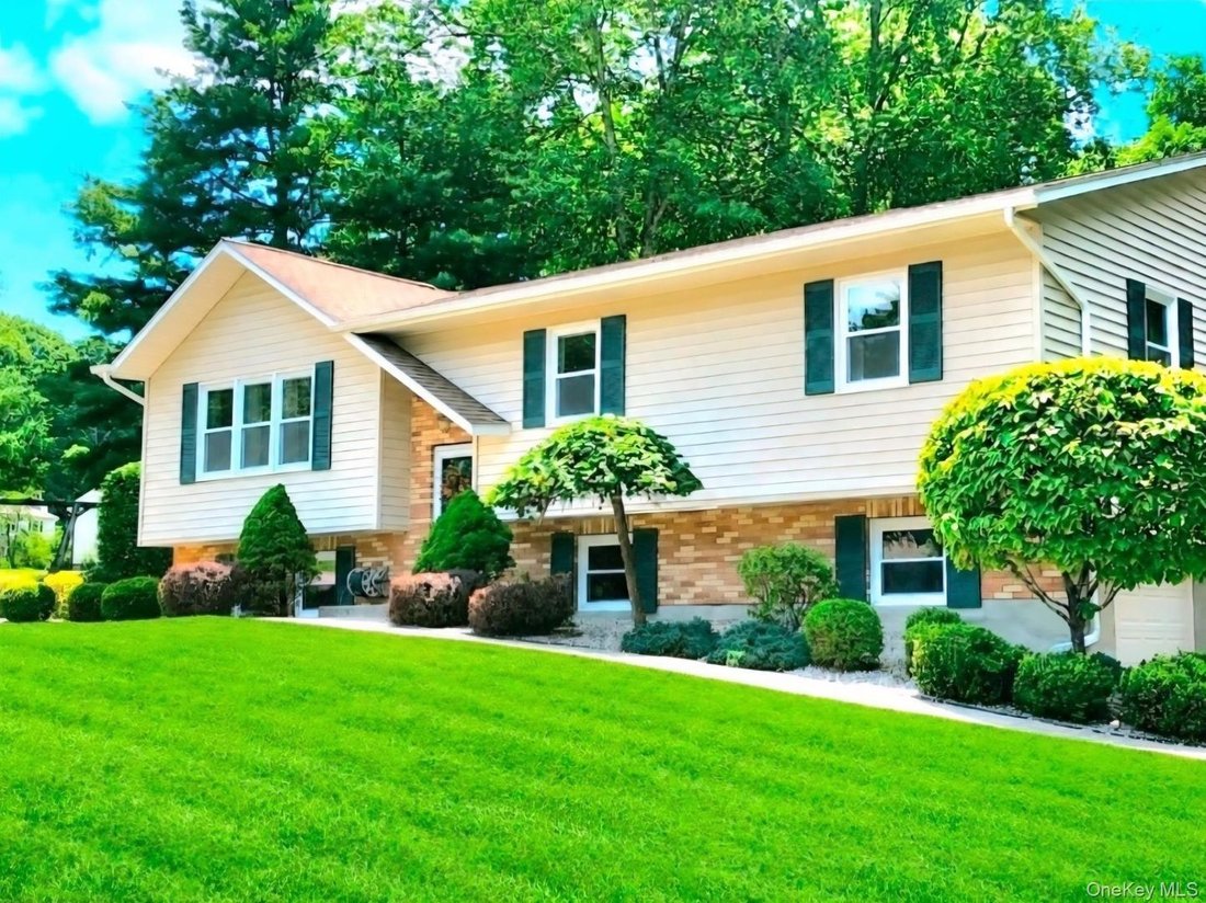 House in Spackenkill, New York, United States 2 - 18426052