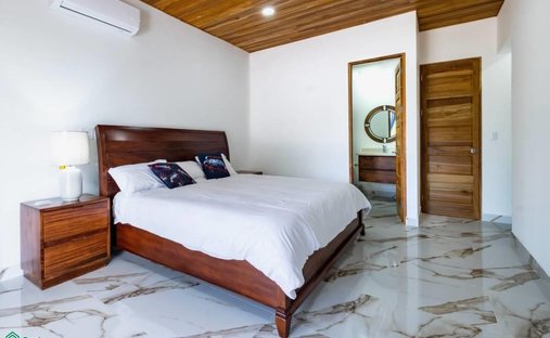 Casa en Quebrada Amarilla, Provincia de Puntarenas, Costa Rica 1