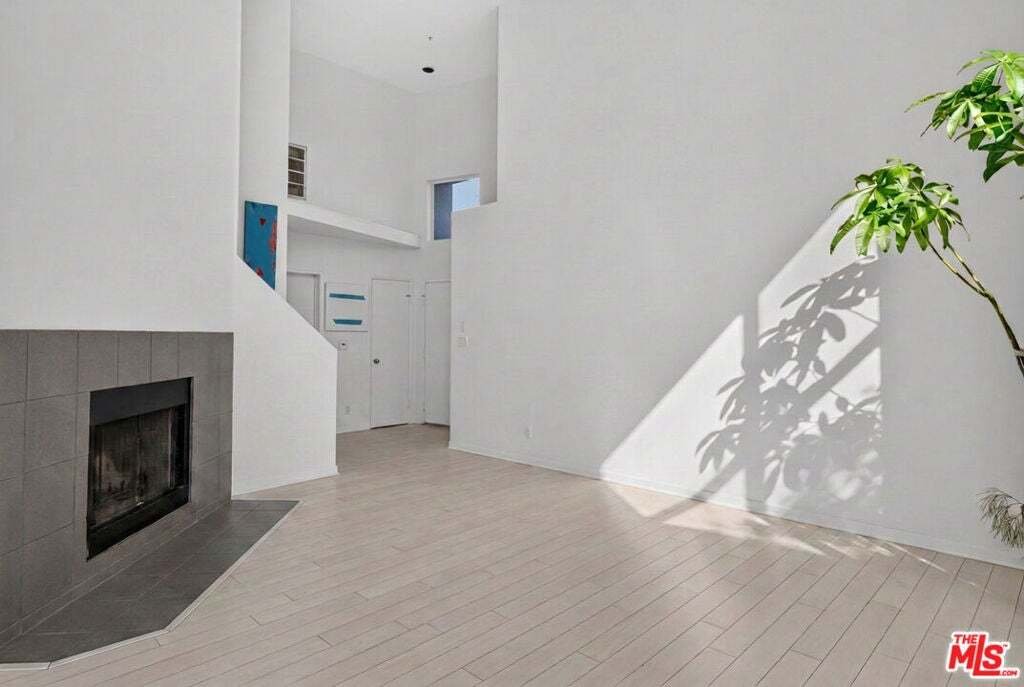 Condo in Santa Monica, California, United States 4 - 18615370