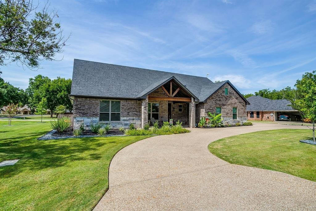 House in Granbury, Texas, United States 2 - 18613244