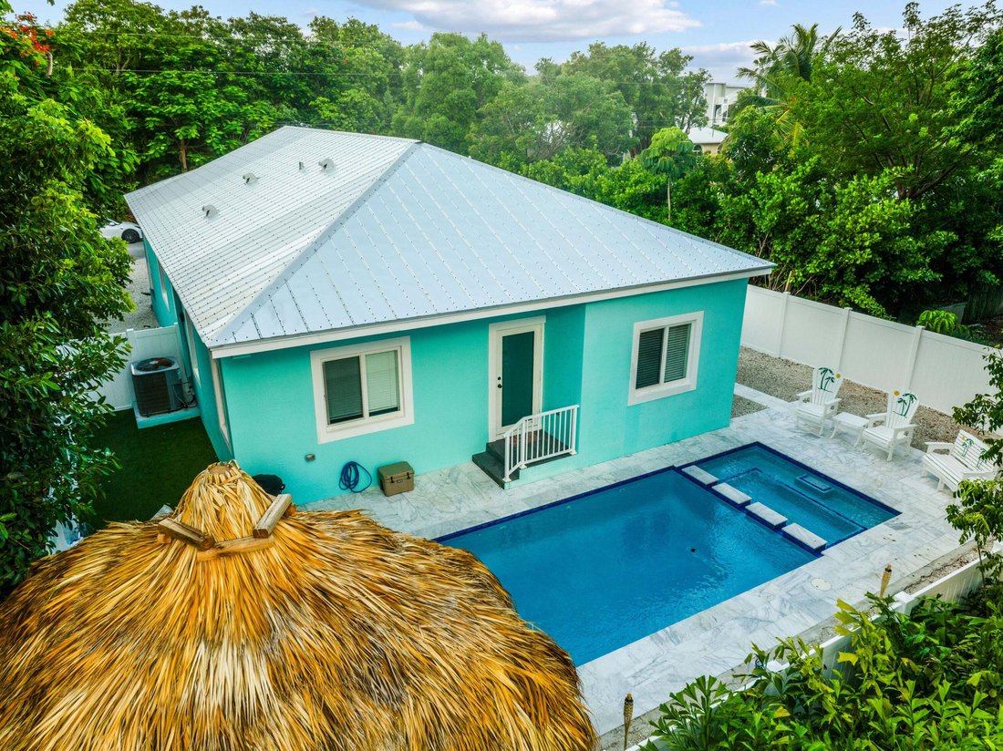 House in Key Colony Beach, Florida, United States 3 - 18611530