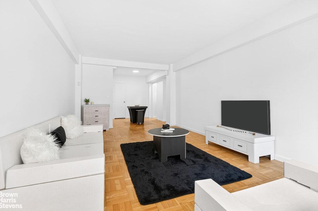 Co Op in New York, New York, United States 2 - 17844434