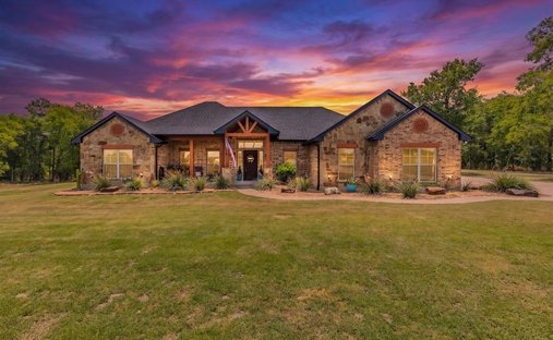 House in Lone Oak, Texas, United States 1