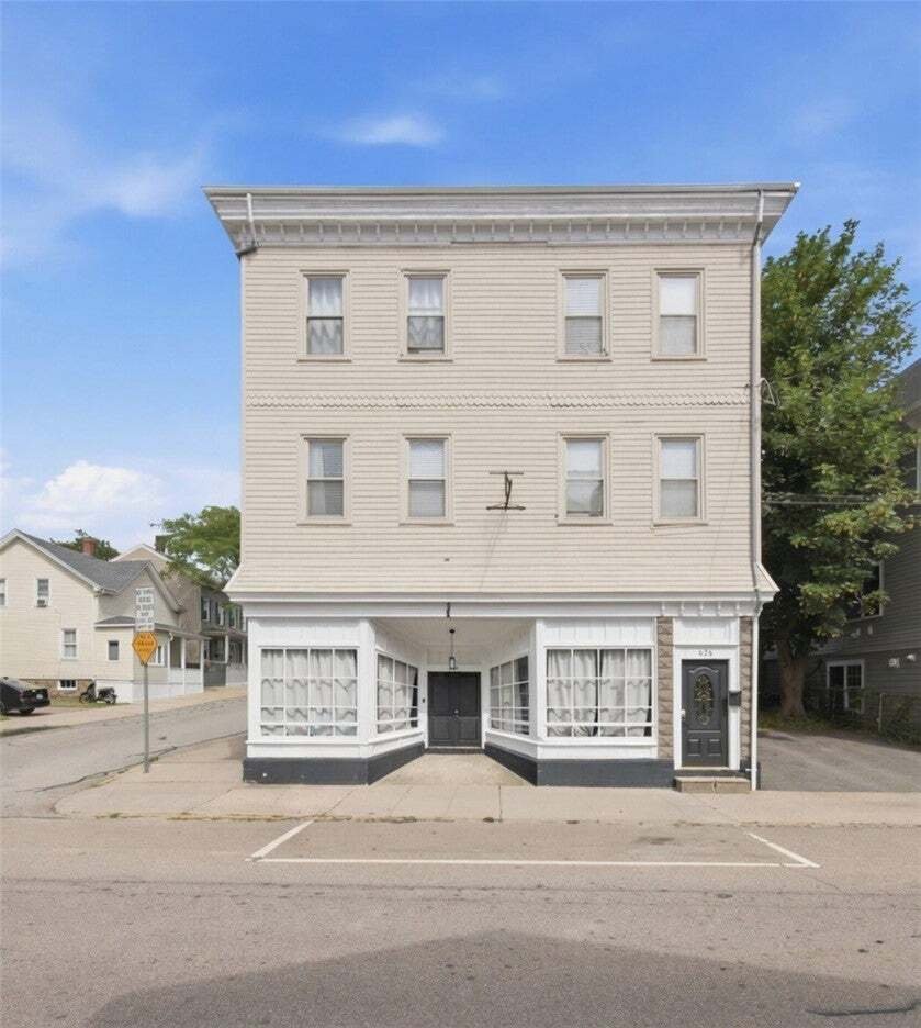 Newport, Rhode Island, United States 2 - 18609152
