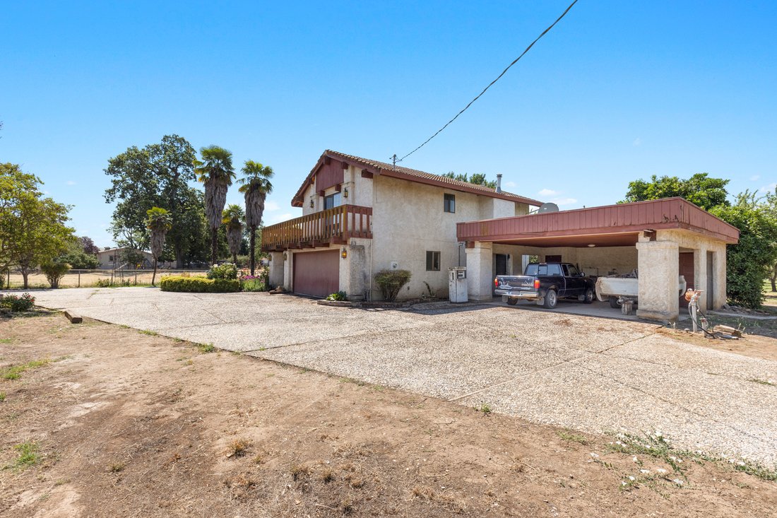 Chico, California, United States 3 - 18611377