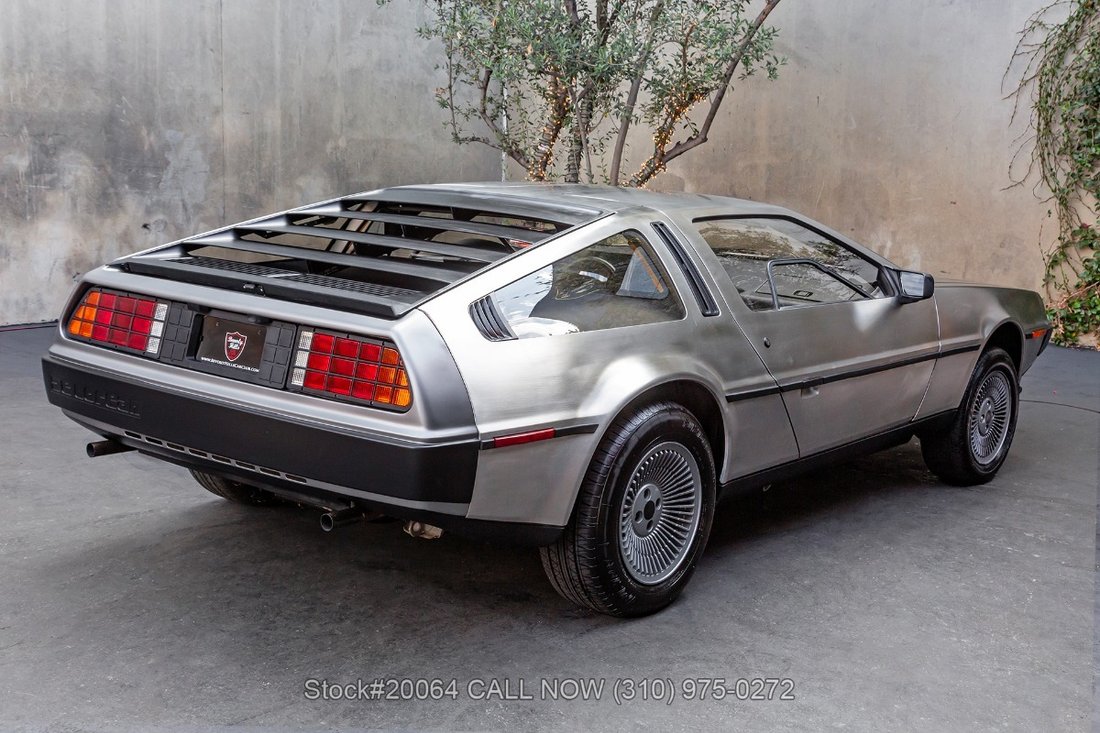 DeLorean DMC-12 in Los Angeles, CA 5 - 18610539