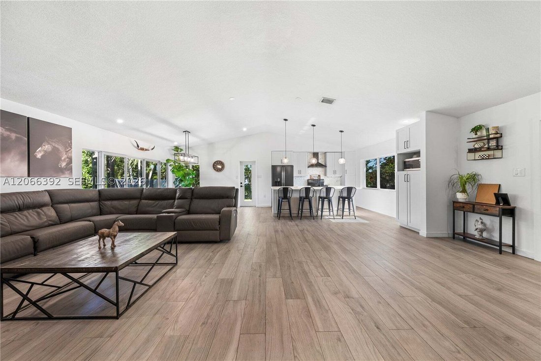 House in Miami, Florida, United States 3 - 18612564