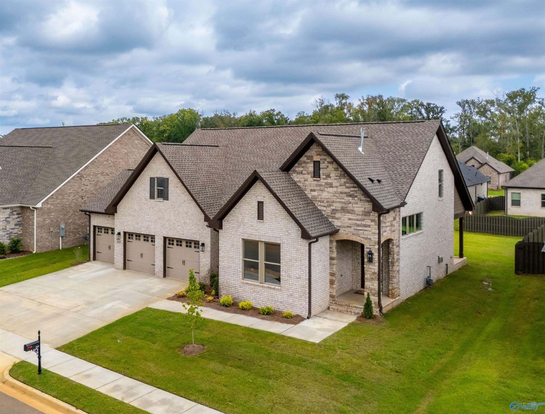 House in Redstone Arsenal, Alabama, United States 2 - 17681453