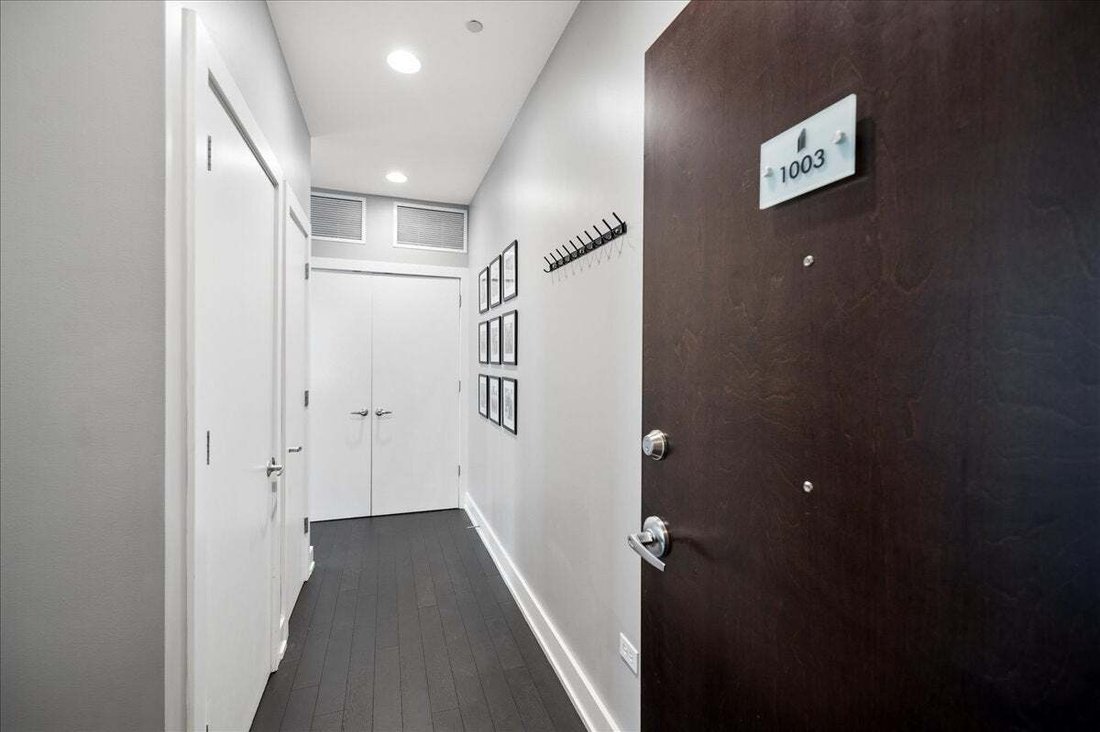 Condo in Chicago, Illinois, United States 3 - 18609567