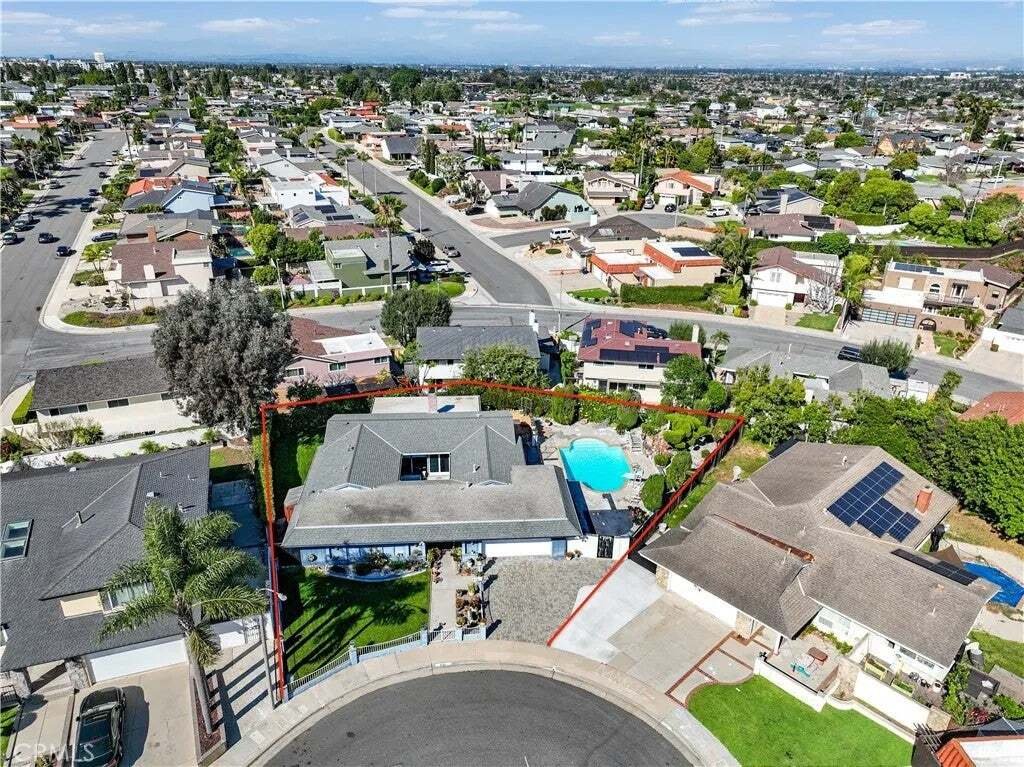 House in Huntington Beach, California, United States 3 - 17442653