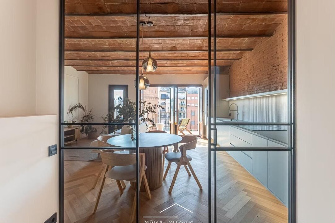Apartment in Eixample, Barcelona, Spain 1 - 18613452