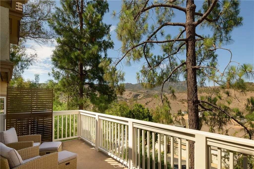 Townhouse in Thousand Oaks, California, United States 3 - 18612830