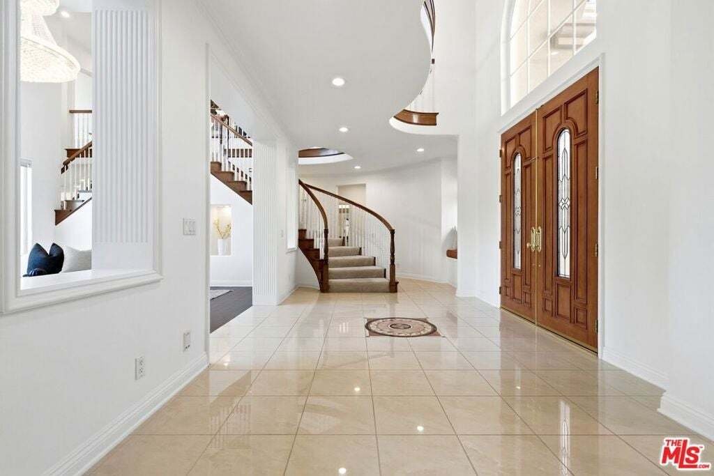 House in Los Angeles, California, United States 3 - 18615380