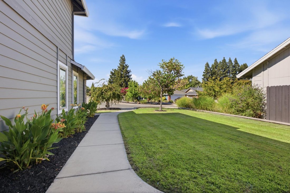 House in Roseville, California, United States 4 - 18608980