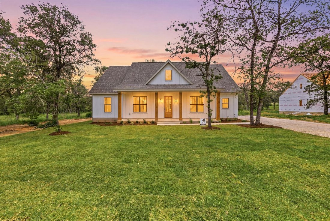 House in Dale, Texas, United States 4 - 18612258