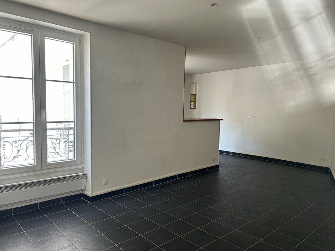 Apartment in Palais Royal, Paris 1er Arrondissement, Paris 2 - 18615489