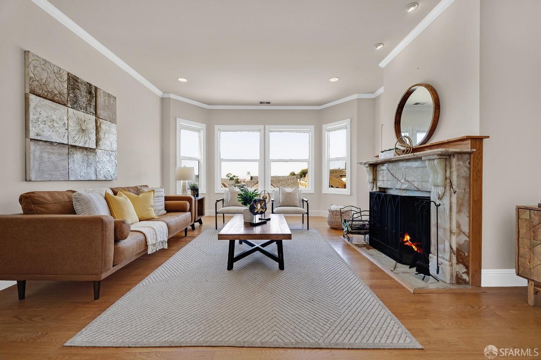 Condo in San Francisco, California, United States 2 - 18611979