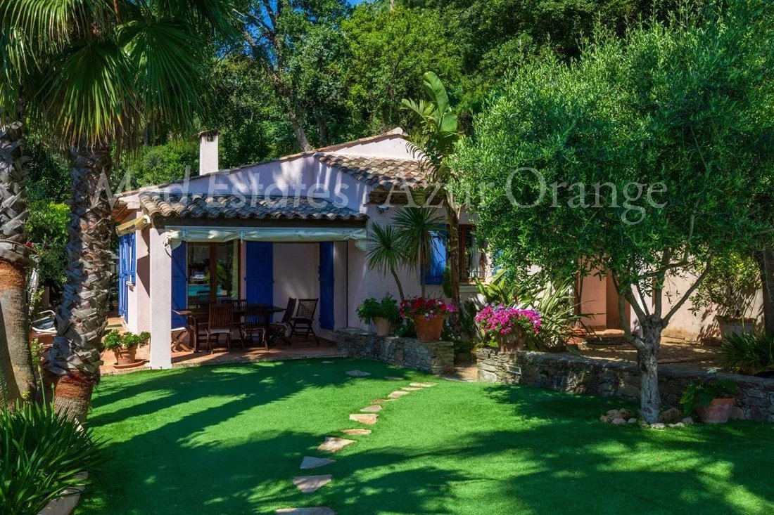 House in La Garde-Freinet, Provence-Alpes-Côte d'Azur, France 3 - 18610954