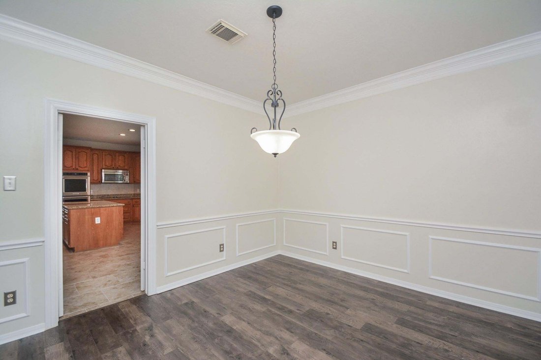 House in Friendswood, Texas, United States 5 - 18610197