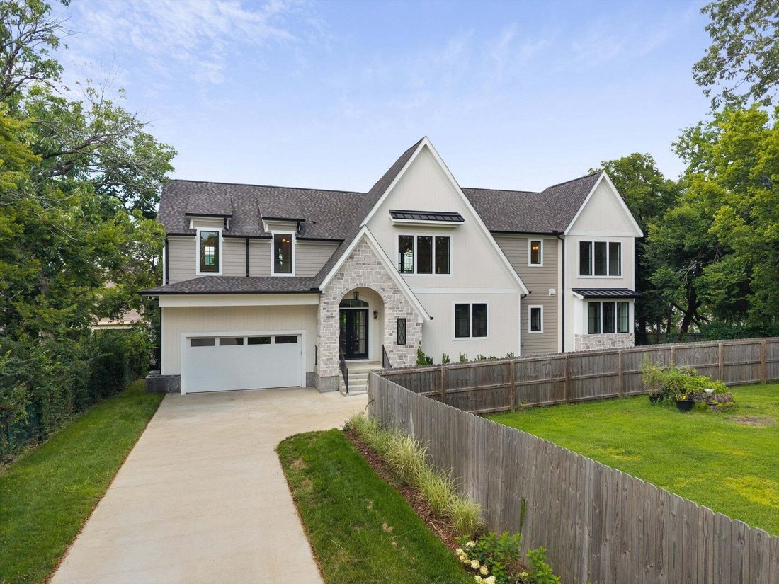Co Op in Forest Hills, Tennessee, United States 2 - 18615247