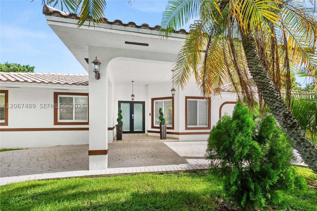 House in Doral, Florida, United States 3 - 18612510