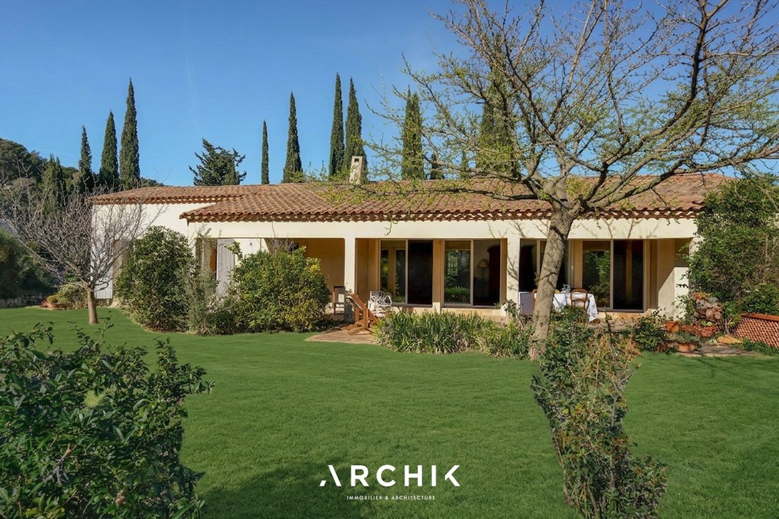 Maison à Cassis, Provence-Alpes-Côte d'Azur, France 2 - 18114520
