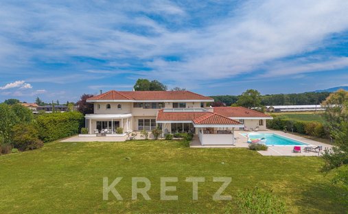 Villa in Veigy-Foncenex, Auvergne-Rhône-Alpes, France 1