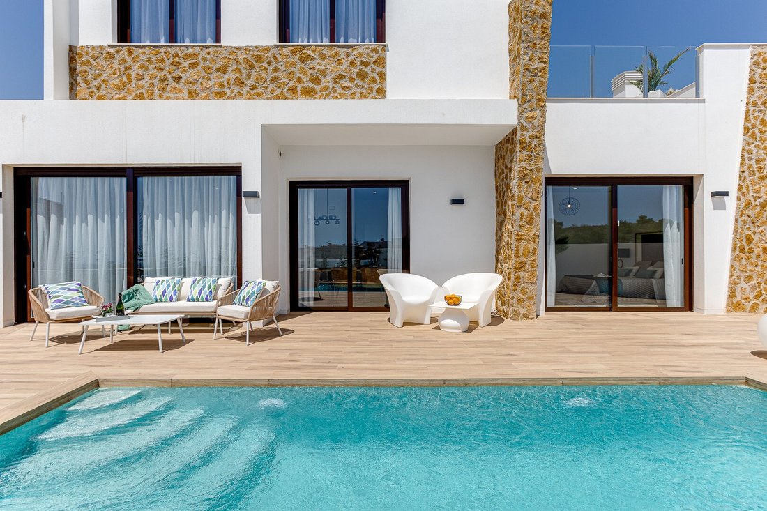 Villa in Finestrat, Valencian Community, Spain 2 - 18609581