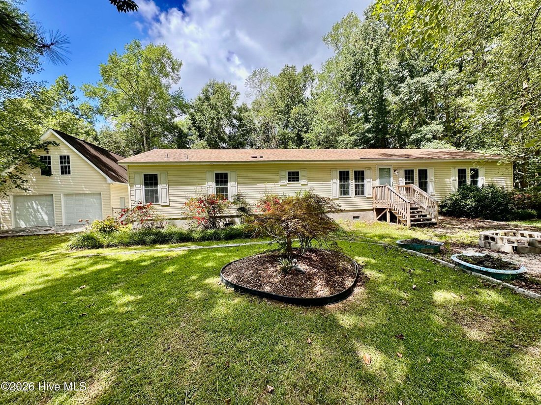 House in Broad Creek, North Carolina, United States 1 - 17606448