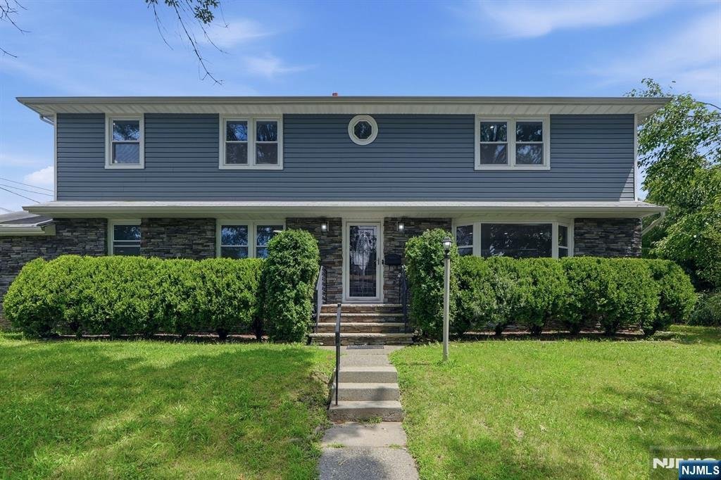 House in Clifton, New Jersey, United States 1 - 18612996