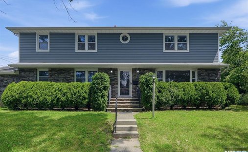 House in Clifton, New Jersey, United States 1