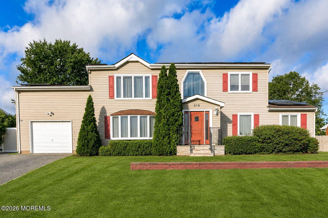 House in Brick Township, New Jersey, United States 1 - 18609048