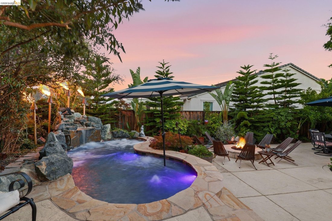 House in Antioch, California, United States 1 - 18612072