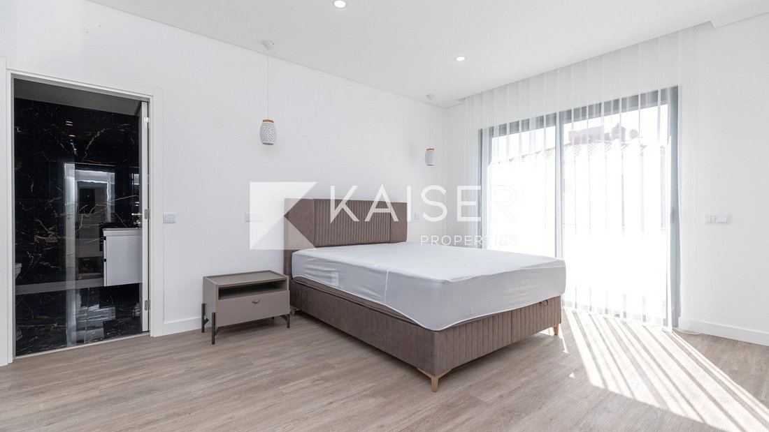Townhouse in Olhos de Agua, Algarve, Portugal 4 - 14822157