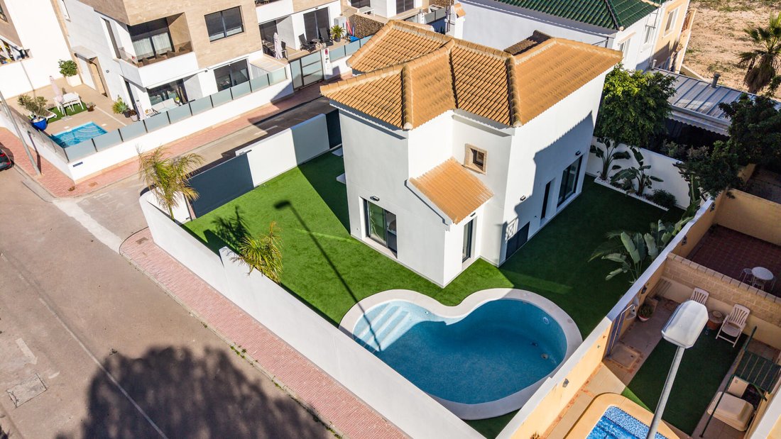 Villa in Playa Flamenca, Orihuela, Valencian Community 3 - 18609656