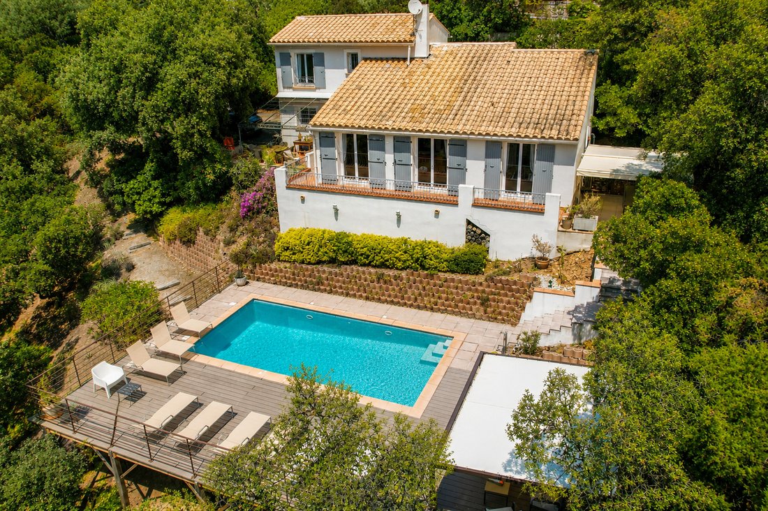 Villa à Les Issambres, Roquebrune-sur-Argens, France 1 - 18614034