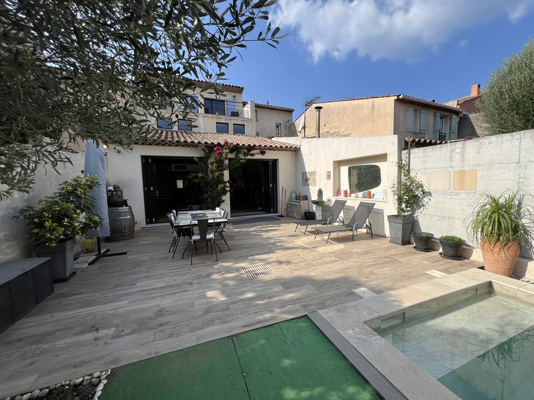 House in Le Plan-de-la-Tour, Provence-Alpes-Côte d'Azur, France 5 - 18609853