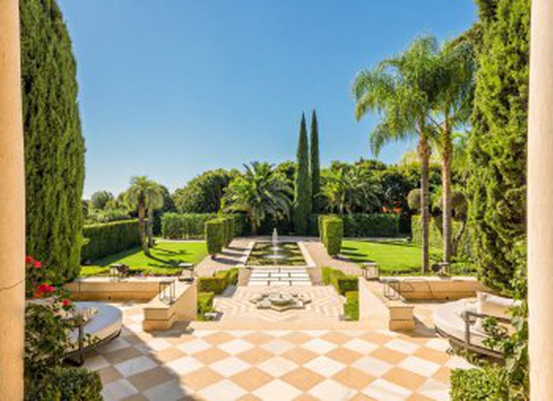 Villa in Marbella, Andalusia, Spain 4 - 18615314