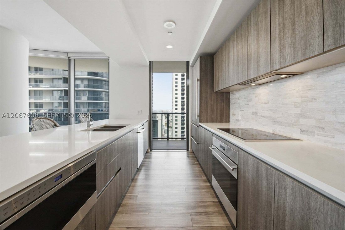 Condo in Miami, Florida, United States 5 - 18612514