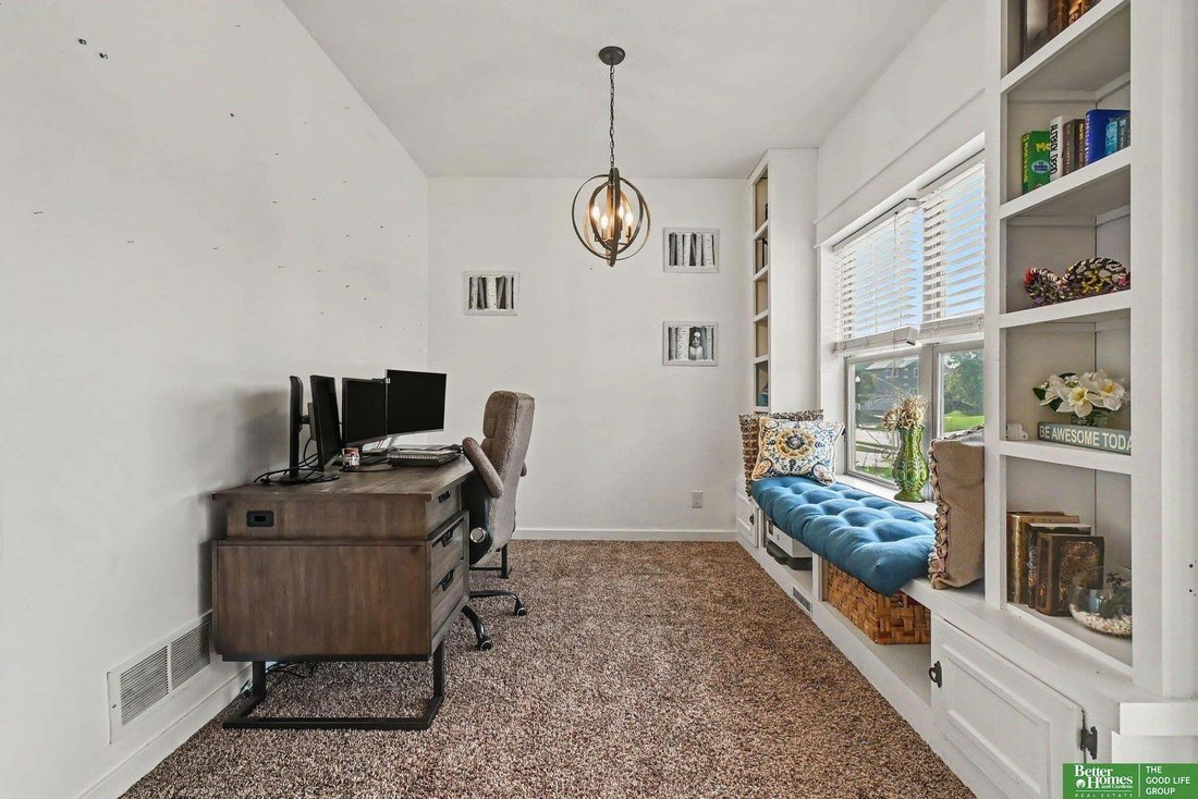 House in Papillion, Nebraska, United States 4 - 18533598
