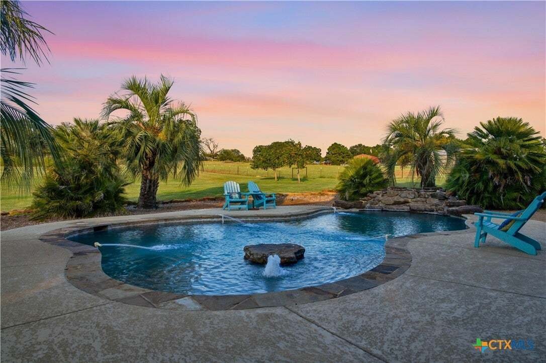 House in La Vernia, Texas, United States 5 - 18612019
