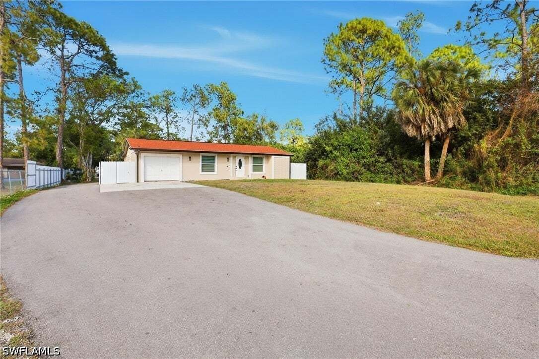 House in Naples, Florida, United States 4 - 18609236