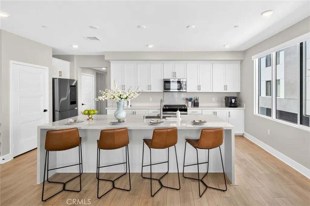 Condo in Tustin, California, United States 1 - 18612843