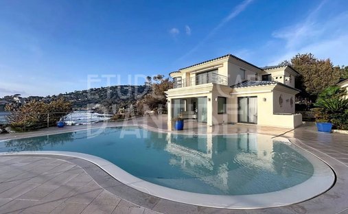 Villa à Ecarts, Roquebrune-sur-Argens, France 1
